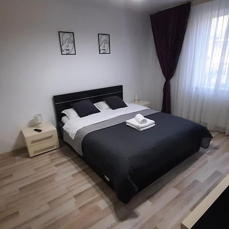 Apartament Kepa Din Piatra Neamt Exterior photo